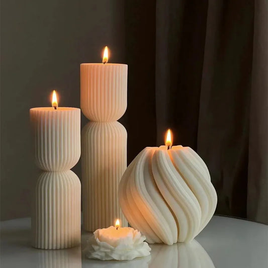 Nordic Large Home Decorative Candles Geometric Art Swirl Scented Candles Room Decors White Aesthetic Luxury Decoration Candle